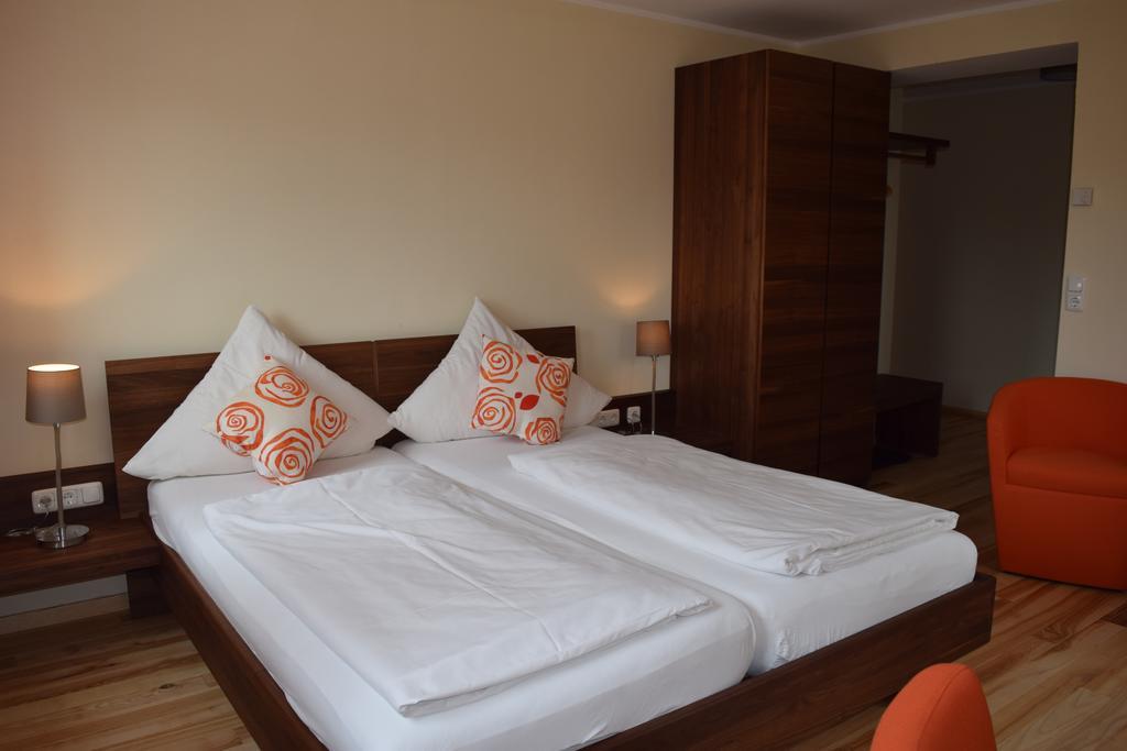 Bio Hotel Bayerischer Wirt Аугсбург Екстериор снимка